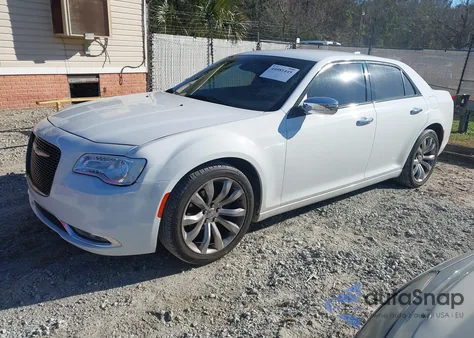 2019 Chrysler 300 Limited из США, поврежденный, VIN 2C3CCAEG8KH698120